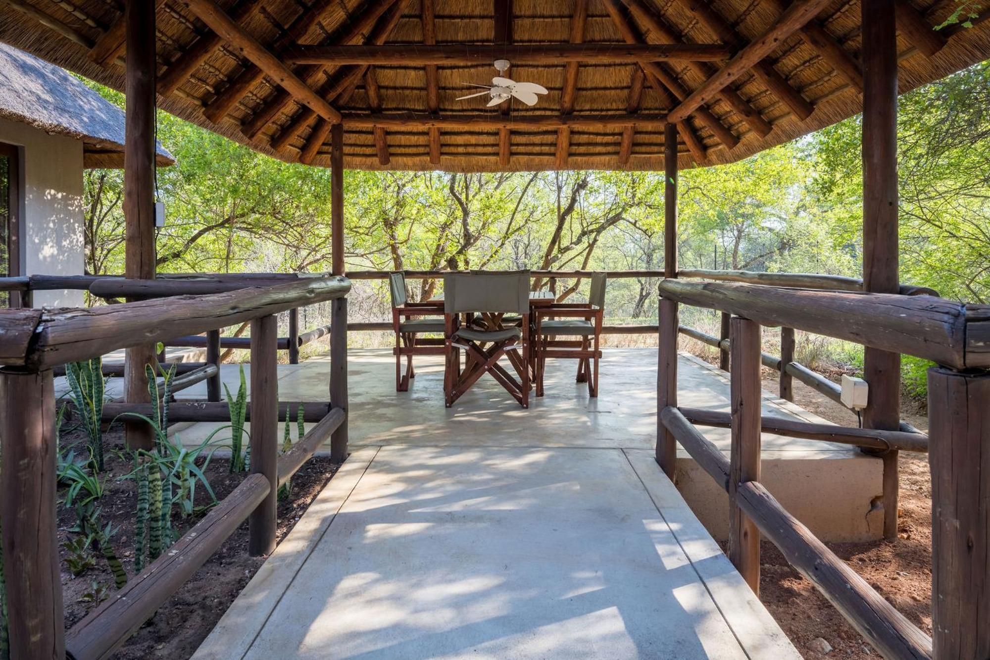 Raptors Lodge Hoedspruit Exterior foto
